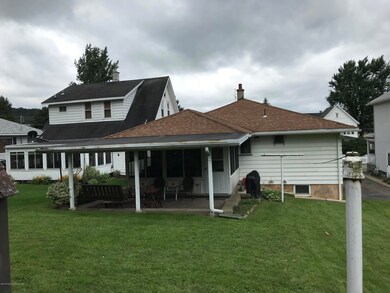 817 Butler St, Dunmore, PA 18512 - photo 3