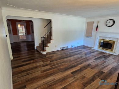 Living room, looking toward dining room