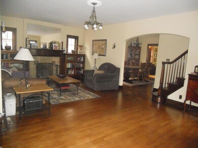 Living Room from entry