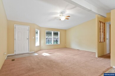 5042 Cumberland Ct SE unit 18, Salem, OR 97306 - photo 7