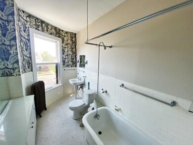 814 Center H Ave unit H, Bay City, MI 48708 - photo 6