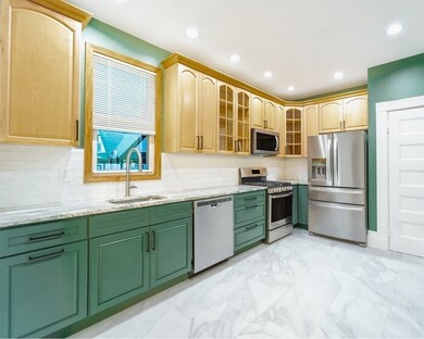 21 Algonquin St unit 2, Dorchester Center, MA 02124 - photo 4