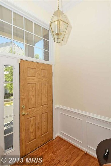 46176 Aisquith Terrace, Sterling, VA 20165 - photo 3