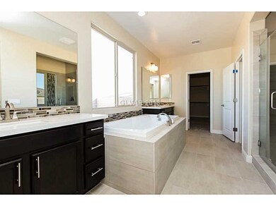 Master Bath/Spa.