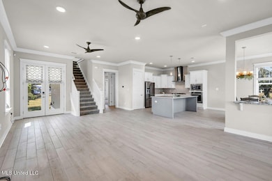 119 Jefferson Davis Ave, Biloxi, MS 39530 - photo 7