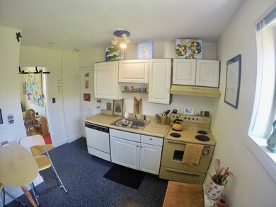 75 Norwood Ave unit A, Newton Center, MA 02459 - photo 4