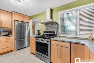 More of the spectacular kitchen