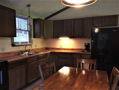 43 Forest Rd, Weare, NH 03281 - photo 2