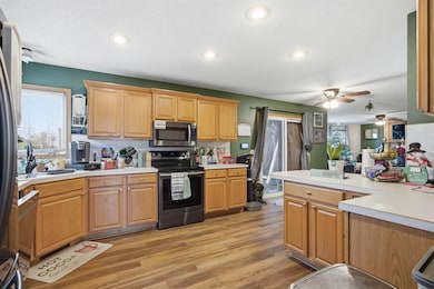 208 13th St SW, Altoona, IA 50009 - photo 7