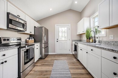 424 Wallingford Cir, Myrtle Beach, SC 29588 - photo 4