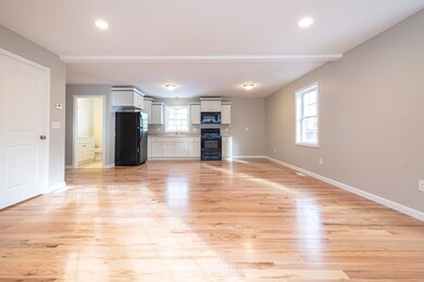 1188 Worcester St, Springfield, MA 01151 - photo 5