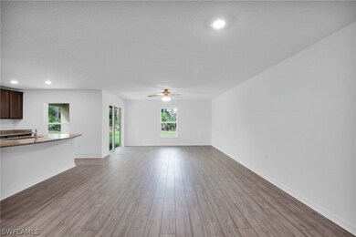 217 Magellan St, Fort Myers, FL 33913 - photo 2