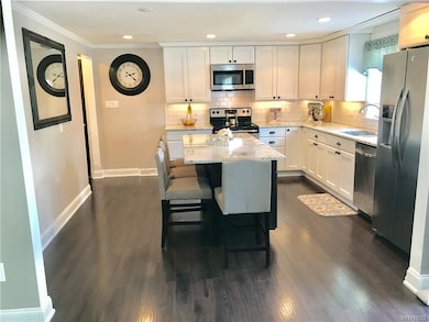 1009 Thomas Fox Dr E, North Tonawanda, NY 14120 - photo 3