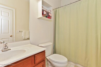 806 Abby Rd unit 806, Middletown, NJ 07748 - photo 6