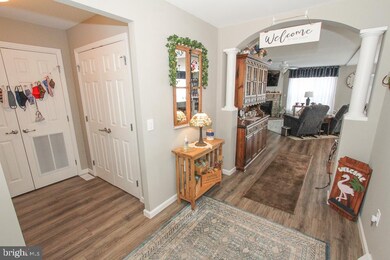 45 Cormorant Dr, Bechtelsville, PA 19505 - photo 2