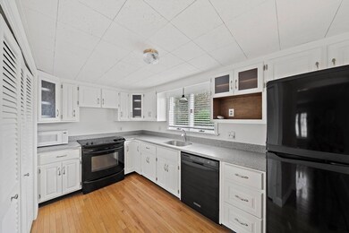 54 Shawmut Ave, Marshfield, MA 02050 - photo 6