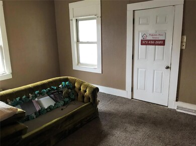 245 W 3rd St, Newburg, MO 65550 - photo 4