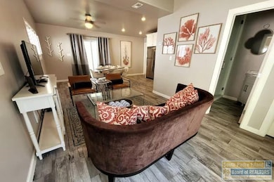 102 E Tarpon St, South Padre Island, TX 78597 - photo 4