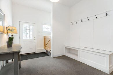 9 Mountain Rd, Cape Neddick, ME 03902 - photo 5