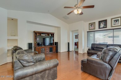Listing_669105_Photo_16