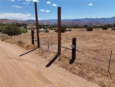 4320 Cedral St, Acton, CA 93510 - photo 2