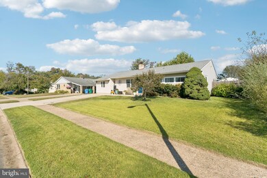 11 Stream Ln, Levittown, PA 19055 - photo 2