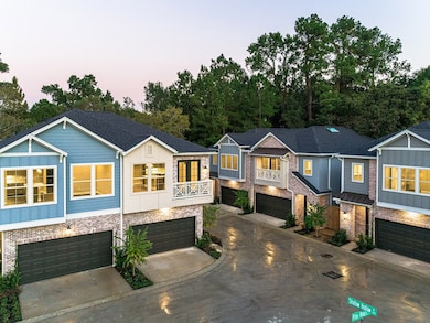 819 Shallow Hollow Dr, Houston, TX 77018 - photo 2