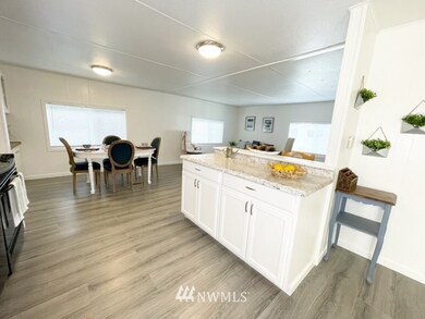 1510 Maple Ln unit 16, Kent, WA 98030 - photo 7