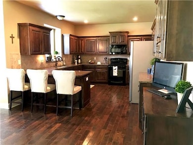 21907 W 95th Terrace, Lenexa, KS 66220 - photo 3