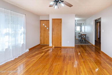 1008 Chippewa (15)