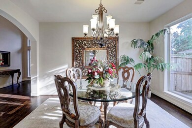 1706 Libbey Dr, Houston, TX 77018 - photo 6