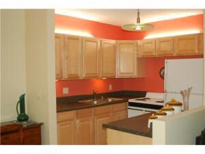 164 Salisbury G unit 1640, West Palm Beach, FL 33417 - photo 3