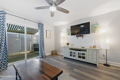 1664 Beach Blvd unit 94, Biloxi, MS 39531 - photo 7