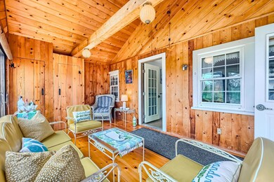 01_Living_Room_IMG_3505