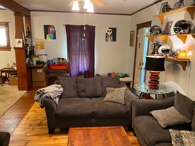 Living room 2