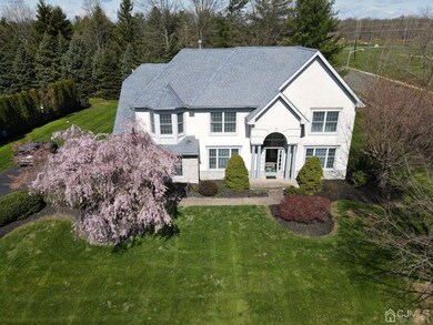 67 Kinglet Dr S, Cranbury, NJ 08512 - photo 3