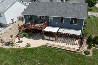 609 Endeavor Ave, Urbana, IA 52345 - photo 3