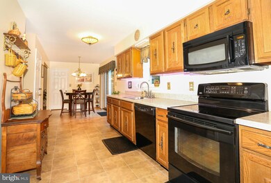 6140 Snowdens Run Rd, Sykesville, MD 21784 - photo 4