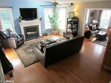 Den/Family/Great Room - Open and Flowing Floorplan