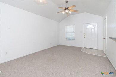 316 Janelle Dr unit B, Copperas Cove, TX 76522 - photo 5