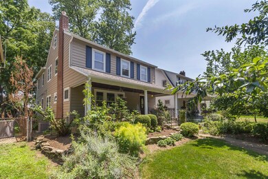 852 S Cassingham Rd 02