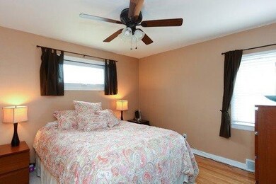 2708 Glenwood St, Highland, IN 46322 - photo 7