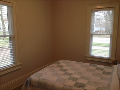 1179-1179 1/2 E Madison St unit 2, Eau Claire, WI 54703 - photo 4