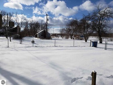 401 S Railroad St, Turner, MI 48765 - photo 5