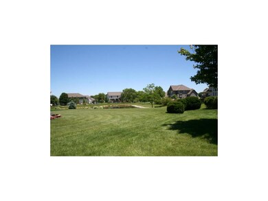 917 SW Raintree Dr, Lees Summit, MO 64082 - photo 4