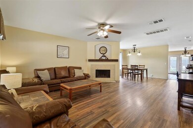 The perfect open floor plan to enjoy a quiet eveni