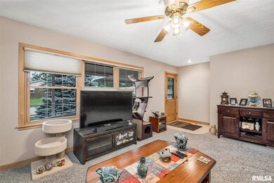1439 Northlawn Rd, Davenport, IA 52804 - photo 6