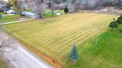 7434 W Farrand Rd, Clio, MI 48420 - photo 2