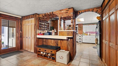 Dining/Kitchen