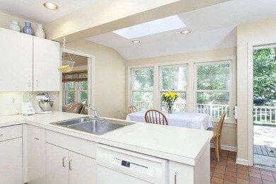 32 Woodhollow Rd, Princeton Junction, NJ 08550 - photo 7